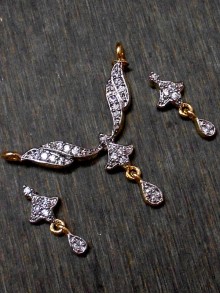 CZ Pendant With Earrings